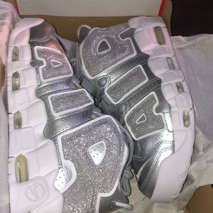 W Nike Air More Uptempo